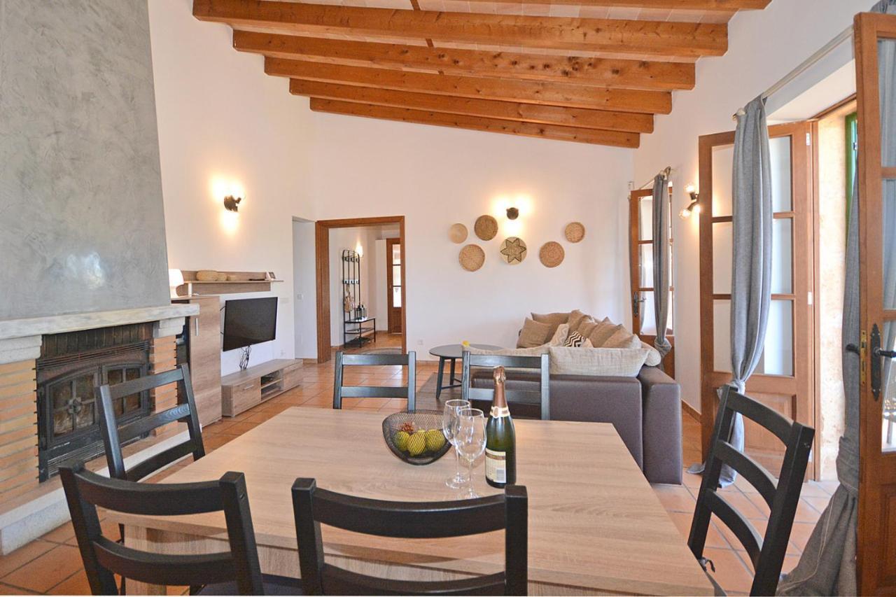 Villa Calderitx Ariany Buitenkant foto